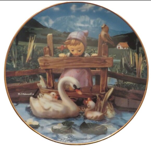 Hummel "Feathered Friends" Danbury Mint Plate - Picture 1 of 3